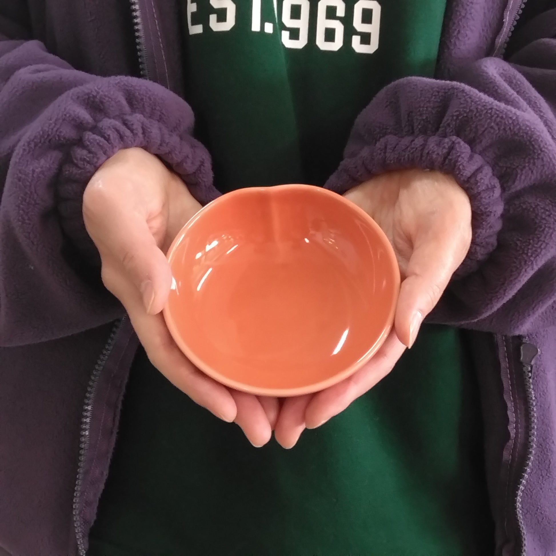 【30%OFF】赤釉一方押　丸鉢