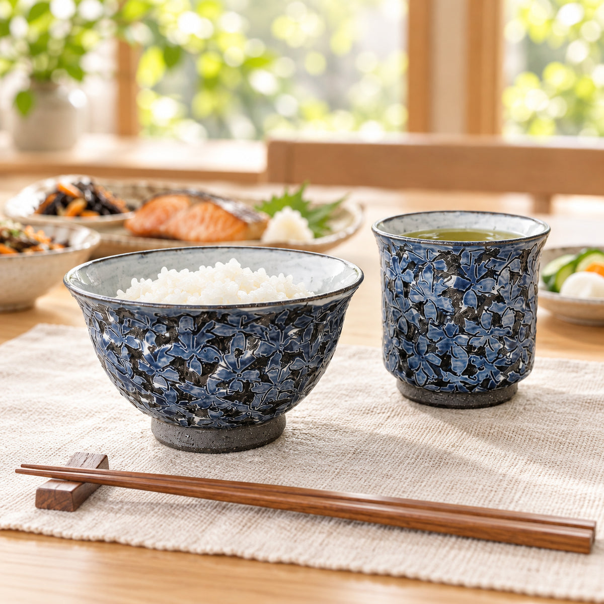 黒土桜　ご飯茶わん・ゆのみ